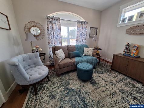3046 Elliot Street NW Salem OR 97304