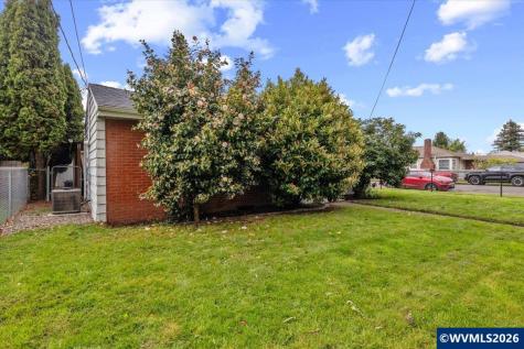904 Waverly Drive SE Albany OR 97322