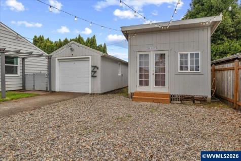 904 Waverly Drive SE Albany OR 97322
