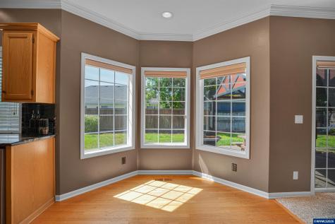 1116 NE Glazemeadow Street Keizer OR 97303