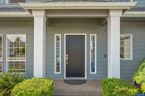 1116 NE Glazemeadow Street Keizer OR 97303