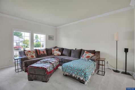 1116 NE Glazemeadow Street Keizer OR 97303