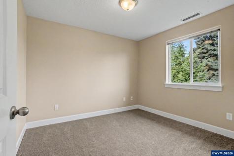 979 Ratcliff Drive SE Salem OR 97302