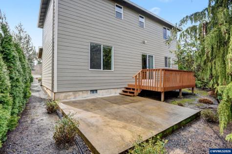 979 Ratcliff Drive SE Salem OR 97302