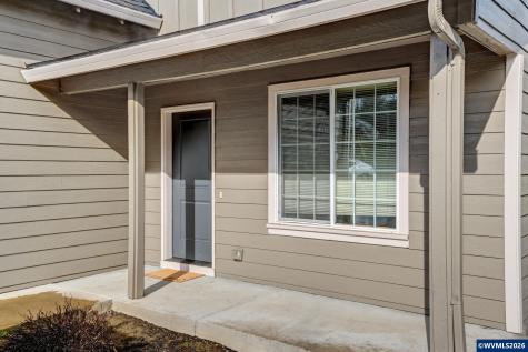 979 Ratcliff Drive SE Salem OR 97302