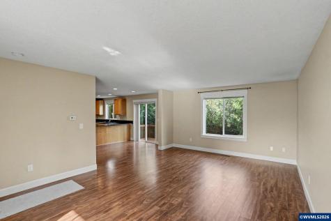 979 Ratcliff Drive SE Salem OR 97302