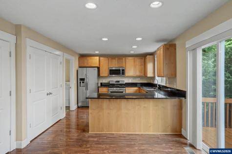 979 Ratcliff Drive SE Salem OR 97302