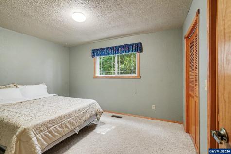 3266 Talbot Road S Jefferson OR 97352