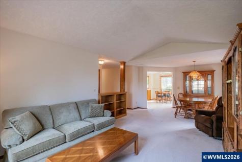 2654 Kristin Court NE Salem OR 97305