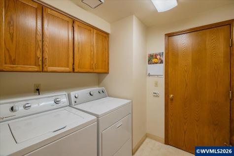 2654 Kristin Court NE Salem OR 97305