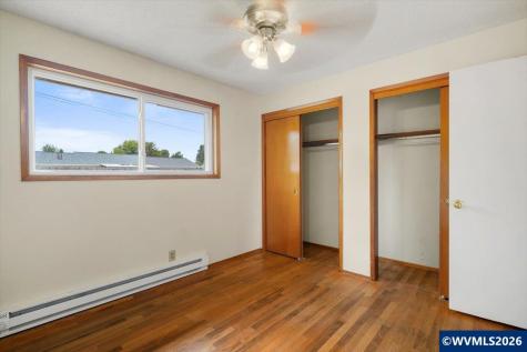 2815 SE Oak Street Albany OR 09732-1