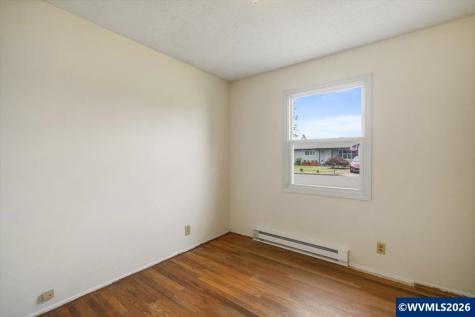 2815 SE Oak Street Albany OR 09732-1