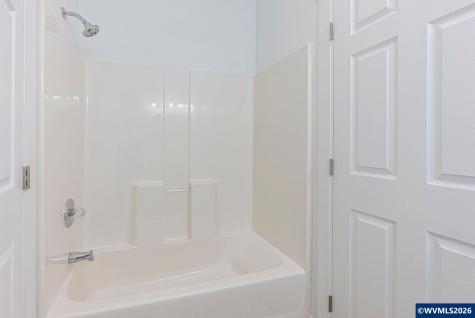 1850 S 9th Street Lebanon OR 97355