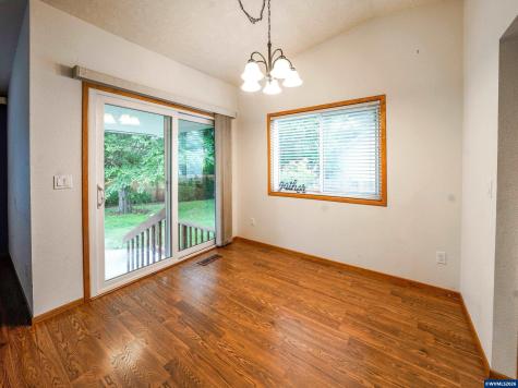 1286 Chrissy Court S Salem OR 97306