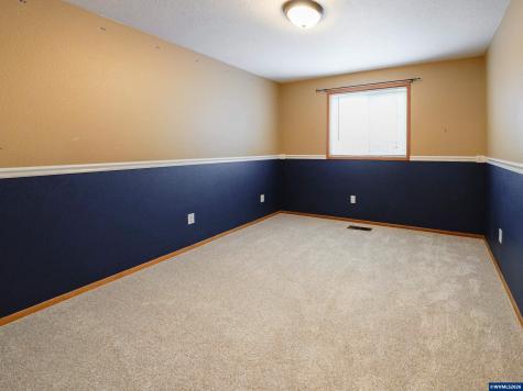 1286 Chrissy Court S Salem OR 97306
