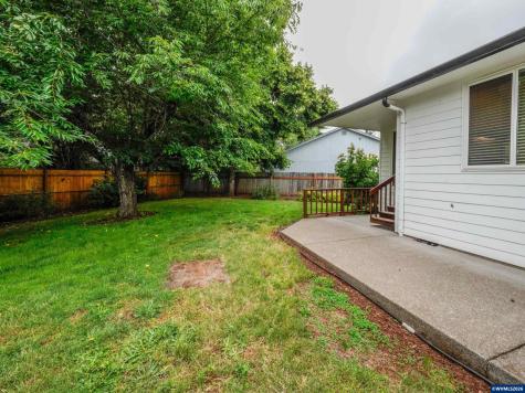 1286 Chrissy Court S Salem OR 97306