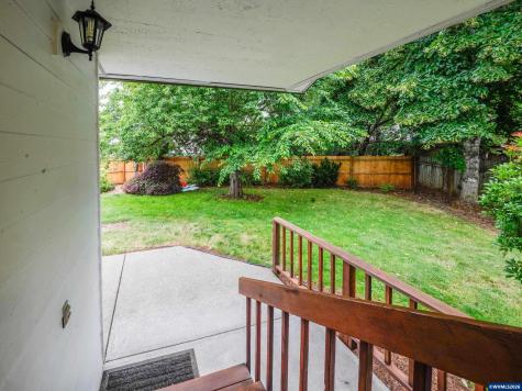 1286 Chrissy Court S Salem OR 97306