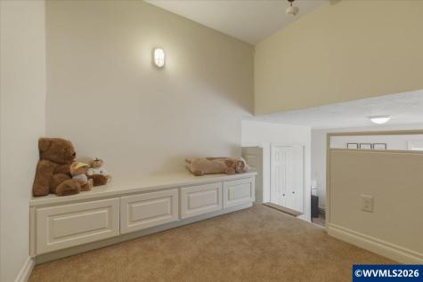 5918 Crystal Court SE Salem OR 97306