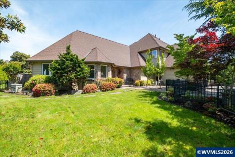 5918 Crystal Court SE Salem OR 97306