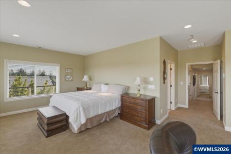 5918 Crystal Court SE Salem OR 97306
