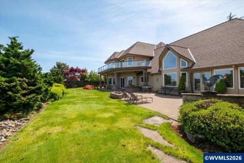 5918 Crystal Court SE Salem OR 97306
