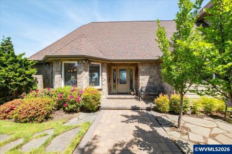 5918 Crystal Court SE Salem OR 97306