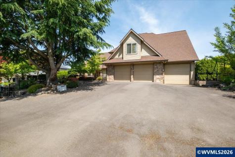 5918 Crystal Court SE Salem OR 97306