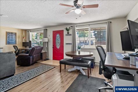 1030 Bentley Street E Monmouth OR 97361