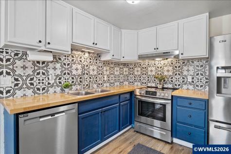 1030 Bentley Street E Monmouth OR 97361