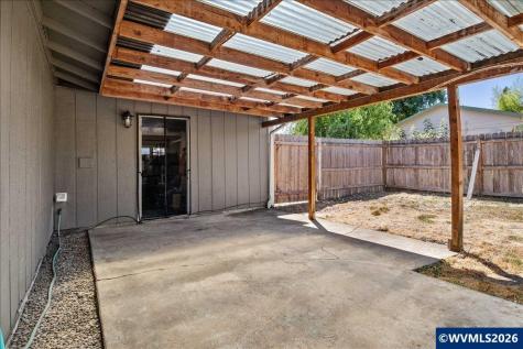 1030 Bentley Street E Monmouth OR 97361