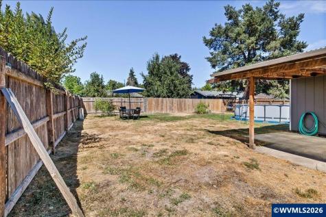 1030 Bentley Street E Monmouth OR 97361