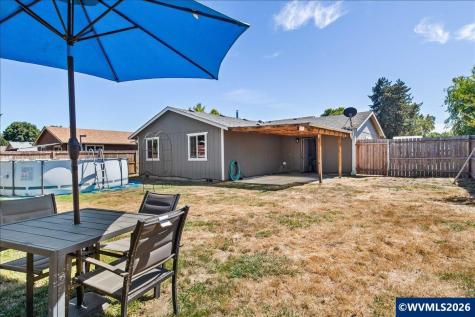 1030 Bentley Street E Monmouth OR 97361