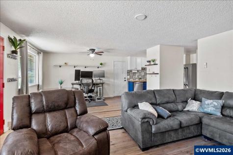 1030 Bentley Street E Monmouth OR 97361