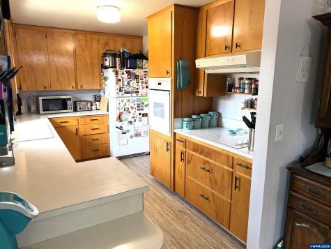 2514 Pine Lane SE Albany OR 97322