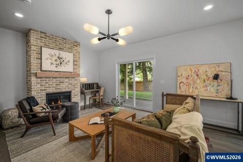Model D Snowbird Court NW Salem OR 97304