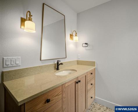 Model D Snowbird Court NW Salem OR 97304