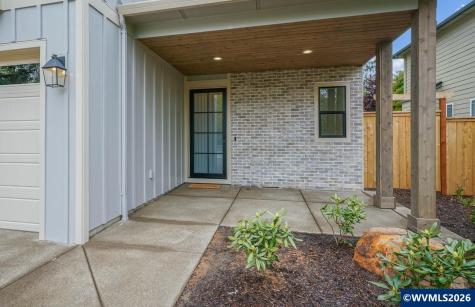 Model D Snowbird Court NW Salem OR 97304