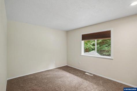 1759 Sunburst Terrace NW Salem OR 97304