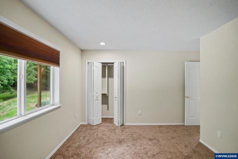 1759 Sunburst Terrace NW Salem OR 97304