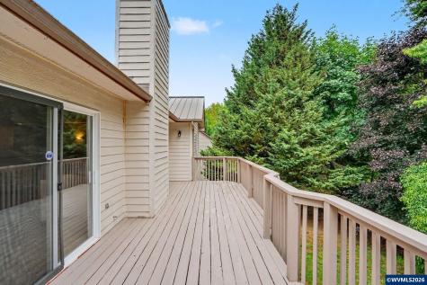 1759 Sunburst Terrace NW Salem OR 97304
