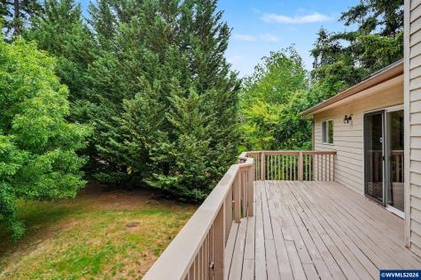 1759 Sunburst Terrace NW Salem OR 97304