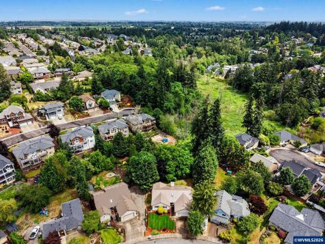 1759 Sunburst Terrace NW Salem OR 97304
