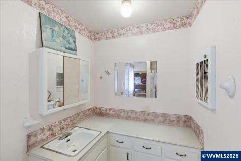 38742 Scravel Hill Road NE Albany OR 97322