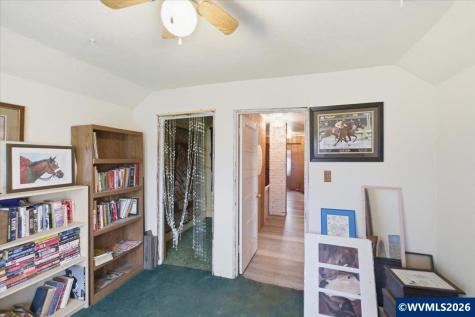 38742 Scravel Hill Road NE Albany OR 97322