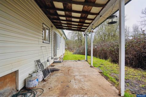 27329 Rowell Hill Road Sweet Home OR 97386-9659