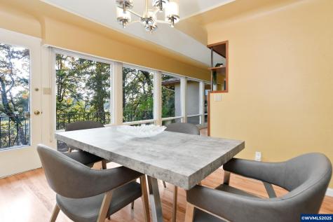 1440 Laurel Heights Drive NW Albany OR 97321