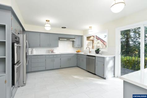 1440 Laurel Heights Drive NW Albany OR 97321