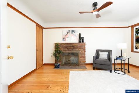 1440 Laurel Heights Drive NW Albany OR 97321