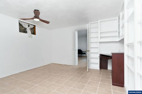 1440 Laurel Heights Drive NW Albany OR 97321