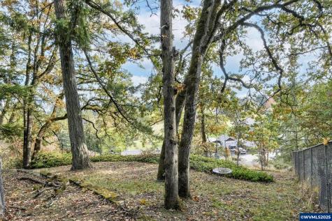 1440 Laurel Heights Drive NW Albany OR 97321